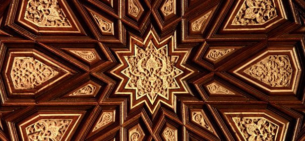 Islamische Kunst, Islam © by Larry Ewing auf Flickr (CC BY 2.0), bearbeitet islamiQ