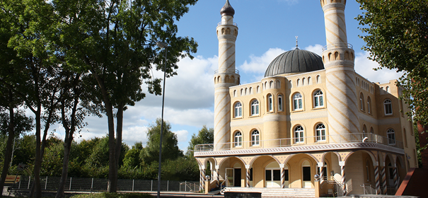 Moschee, Moscheebesuch