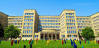 Goethe Universität Frankfurt by Kiefer auf flickr, bearbeitet islamiQ