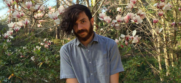 Dichter Kaveh Akbar über das islamische Gebet.