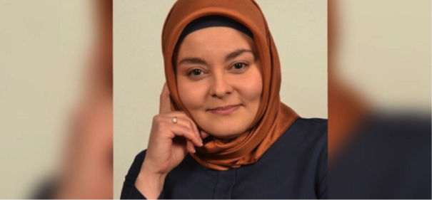 Fatma Aydınlı © privat, bearbeitet by IslamiQ.