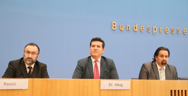 Der KRM - Vorstand: Burhan Kesici, Zekeriya Altug und Aiman Mazyek. (v.l.n.r.)