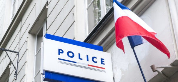 Frankreich, Polizei, Muslimin, Kopftuch