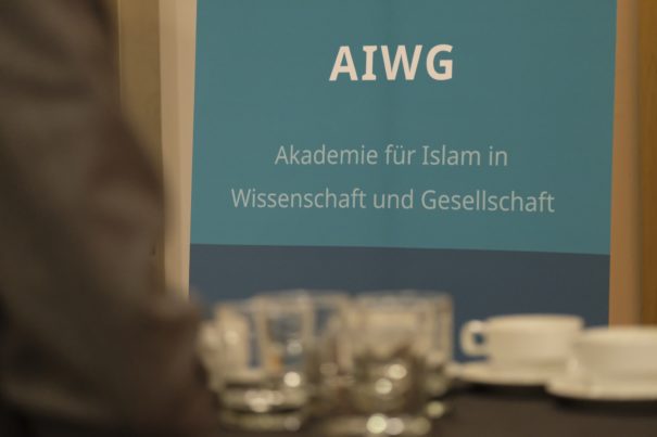 Akademie für Islam in Wissenschaft und Gesellschaft - Islamische Theologie (c)Facebook, bearbeitet by iQ