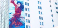 Mulan Film Boykott-Aufruf wegen Unterdrückung der Uiguren © shutterstock, bearbeitet by iQ
