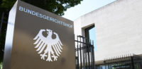 Bundesgerichtshof in Karlsruhe © shutterstock, bearbeitet by iQ