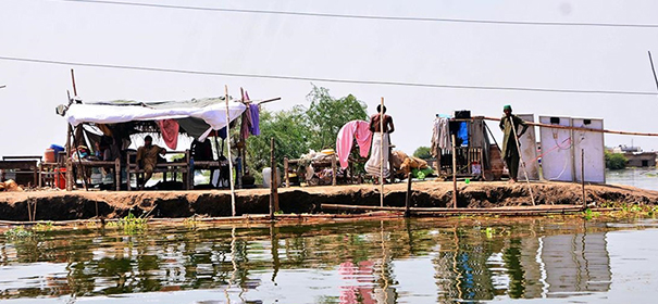 Flutkatastrophe in Pakistan © Anadolu Ajans, bearbeitet by iQ