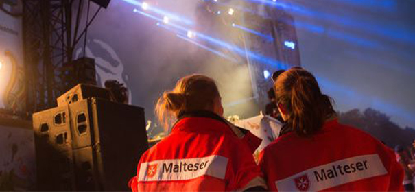 Symbolbild: Mitarbeiter der Malteser © Presse Malteser, bearbeitet by iQ.