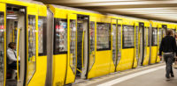 U-Bahn in Berlin © shutterstock, bearbeitet by iQ.