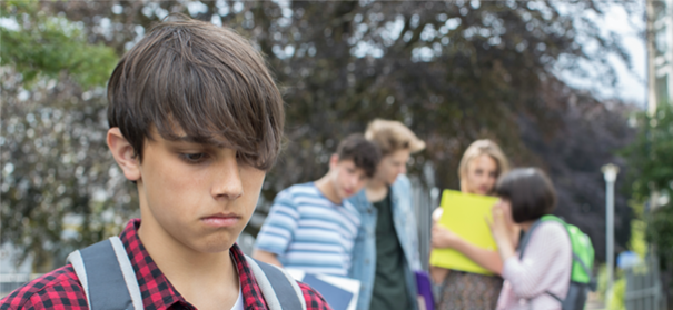 Symbolbild Schüler mit Migrationshintergrund © Shutterstock, bearbeitet by iQ