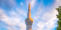 Minarett einer Moschee in Krefeld © Anadolu Ajans, bearbeitet by iQ