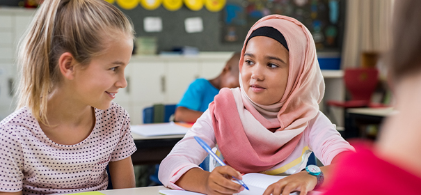 Österreich einigt sich auf Kopftuchverbot an Schulen © shutterstock, bearbeitet by iQ