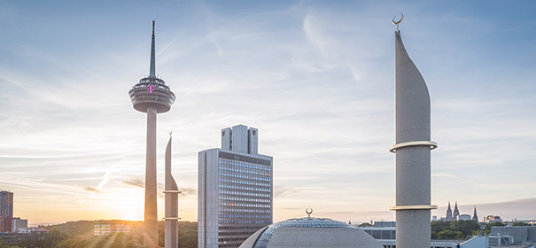 Gebetsruf, Minarette, Köln