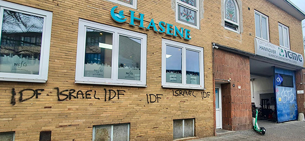 IGMG-Moschee in Hannover mit politischen Parolen beschmiert