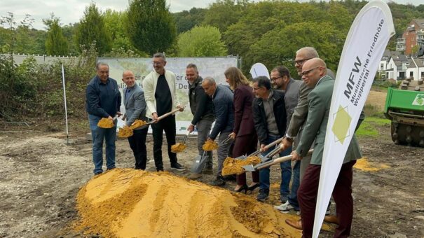 Erster muslimischer Friedhof (c)KRM, bearbeitet by iQ