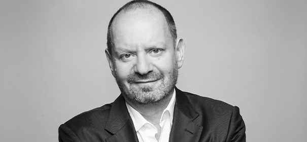 Philippe Sands - Jurist, Autor und Nachfahre von Holocaustüberlebenden © Philippe Sands, bearbeitet by iQ.